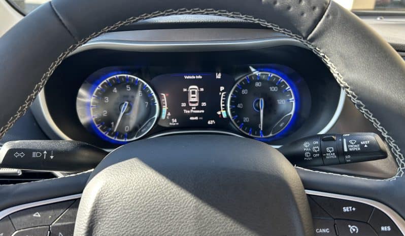 2022 Chrysler Pacifica Touring L full