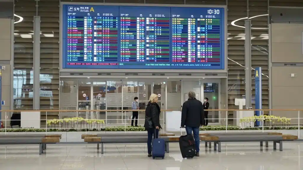Top 10 Best Airports by Facilities for Disabled in the World in 2025
