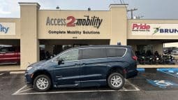 2024 Chrysler Pacifica Touring L full