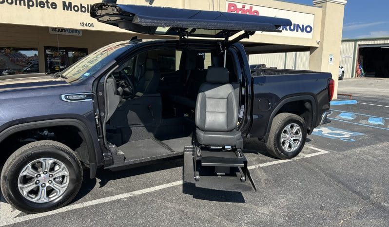 2025 GMC Sierra 1500 SLT full