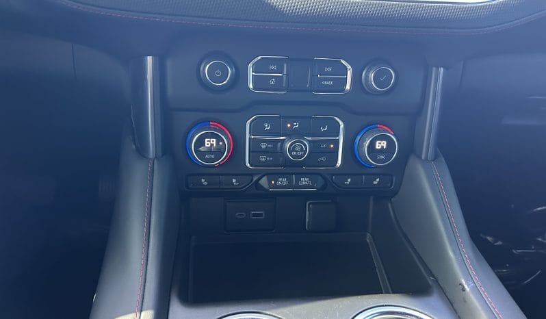 2024 Chevrolet Suburban 1500 RST full