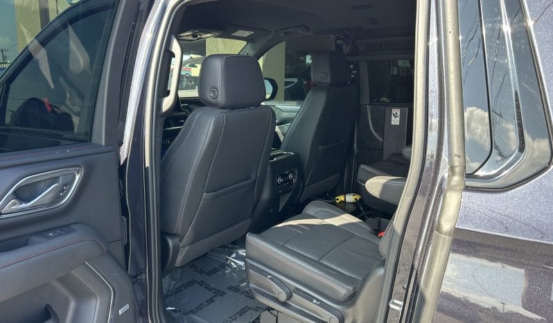 2024 Chevrolet Suburban 1500 RST full