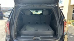 2024 Chevrolet Suburban 1500 RST full