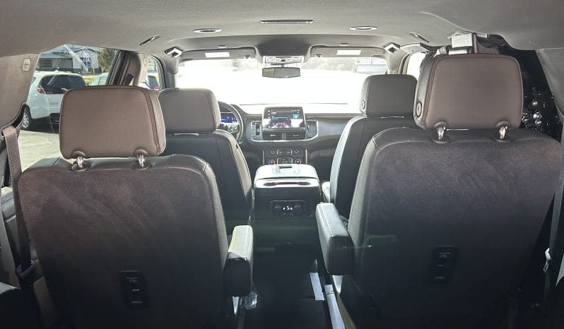 2024 Chevrolet Suburban 1500 RST full