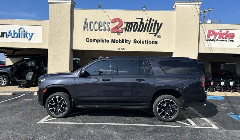 2024 Chevrolet Suburban 1500 RST full