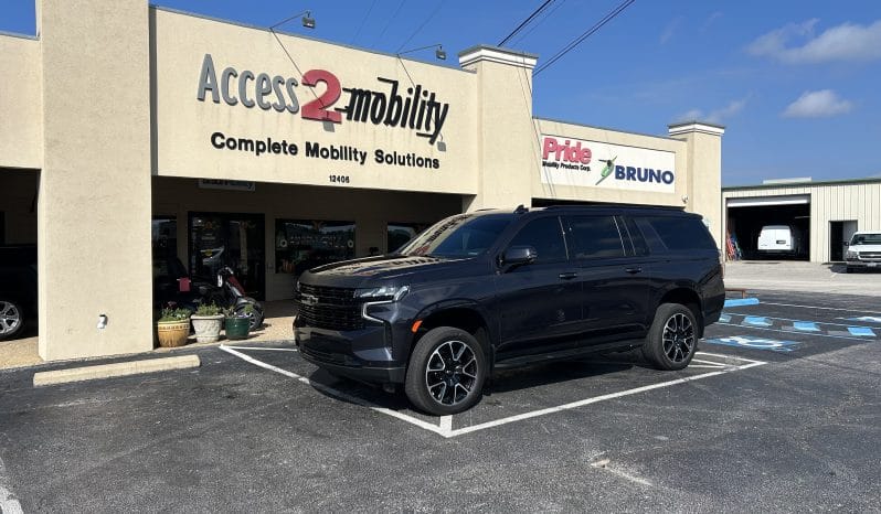 2024 Chevrolet Suburban 1500 RST full