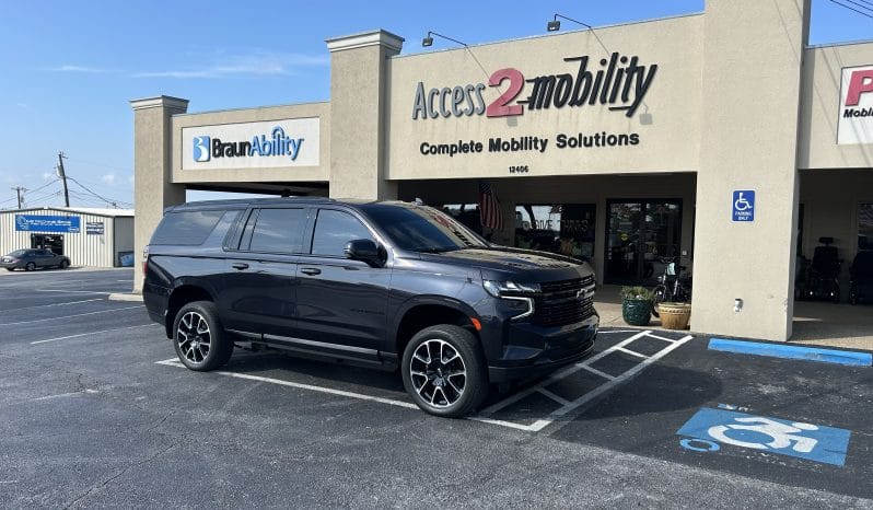 2024 Chevrolet Suburban 1500 RST full