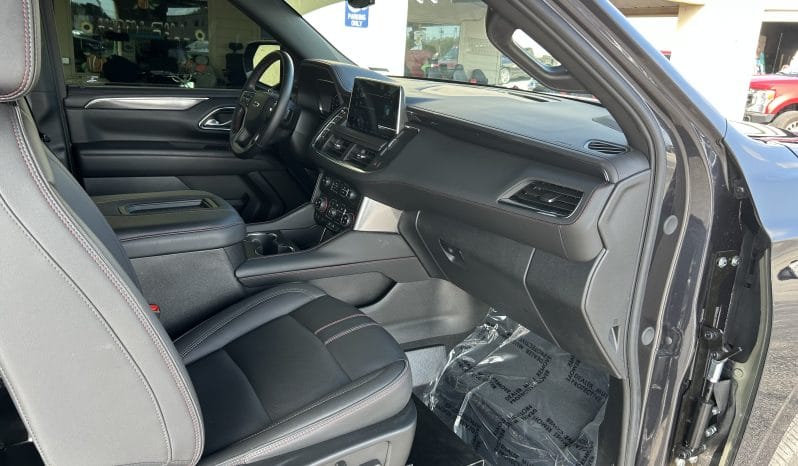 2024 Chevrolet Suburban 1500 RST full