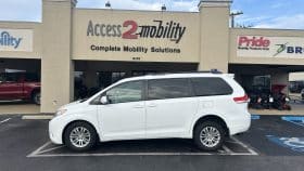 2011 Toyota Sienna XLE
