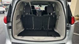 2024 Chrysler Voyager LX full