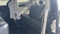 2022 Chrysler Pacifica Touring L full