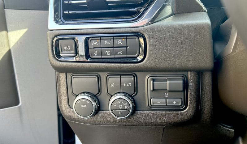 2026 GMC Yukon XL Elevation full