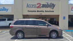 2018 Toyota Sienna XLE Premier full