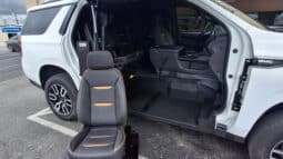 2022 GMC Yukon XL 4WD AT4 full