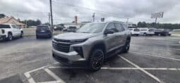 2026 Chevrolet Traverse LT full