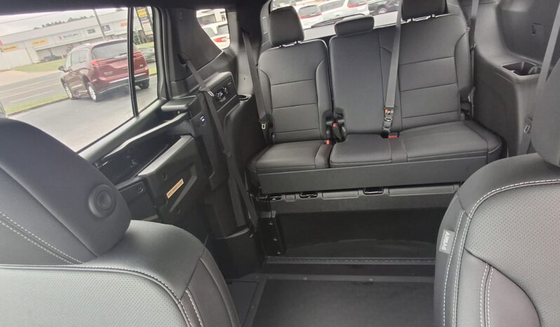 2026 Chevrolet Traverse LT full