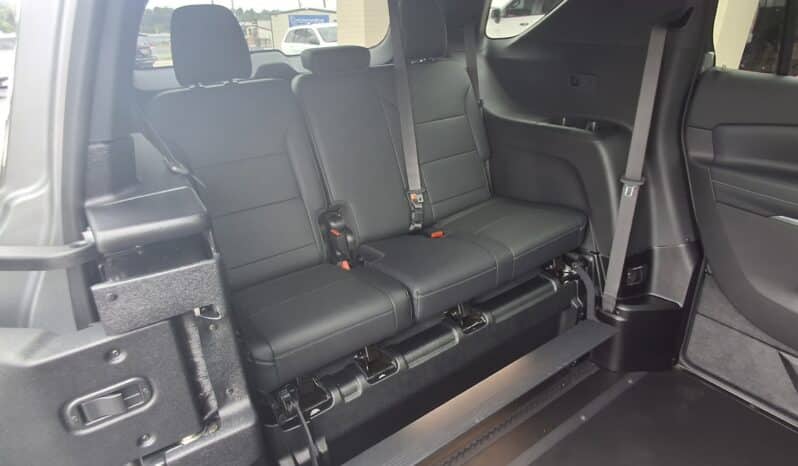 2026 Chevrolet Traverse LT full