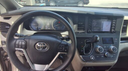 2018 Toyota Sienna XLE Premier full