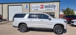 2024 Chevrolet Suburban 1500 LT full