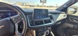 2024 Chevrolet Suburban 1500 LT full