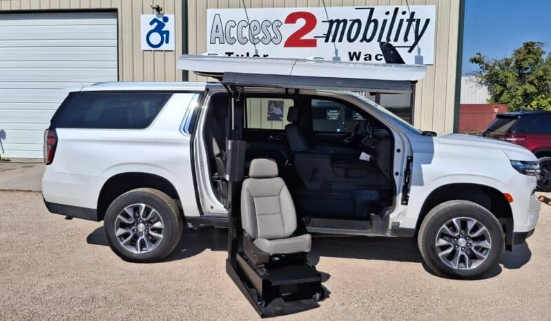 2024 Chevrolet Suburban LT