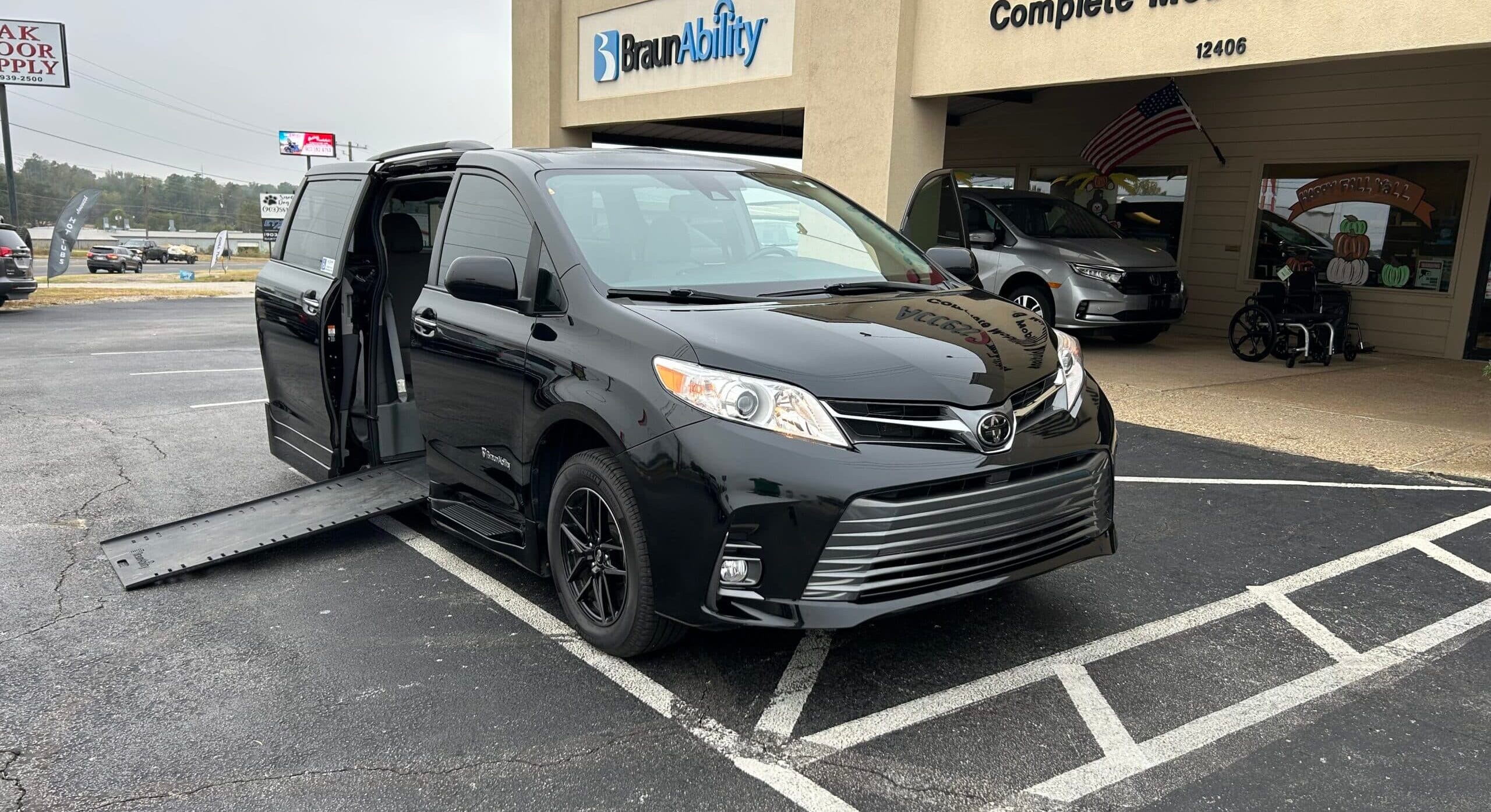 2019 Toyota Sienna XLE