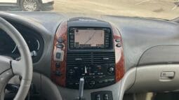 2010 Toyota Sienna XLE full