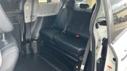2018 Toyota Sienna SE full
