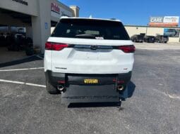 2022 Chevrolet Traverse RS full