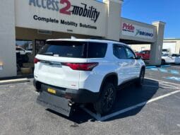 2022 Chevrolet Traverse RS full
